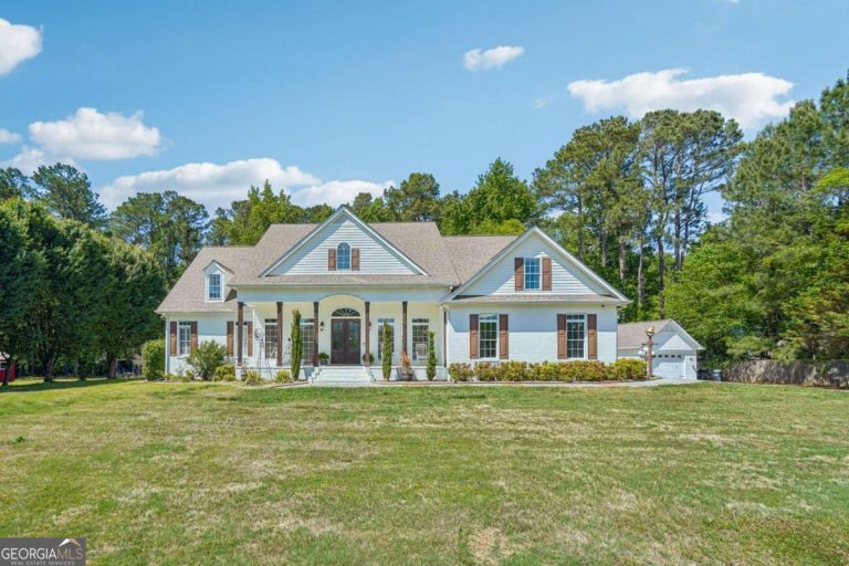4137 Hiram Lithia Springs Road, Powder Springs, GA 30127