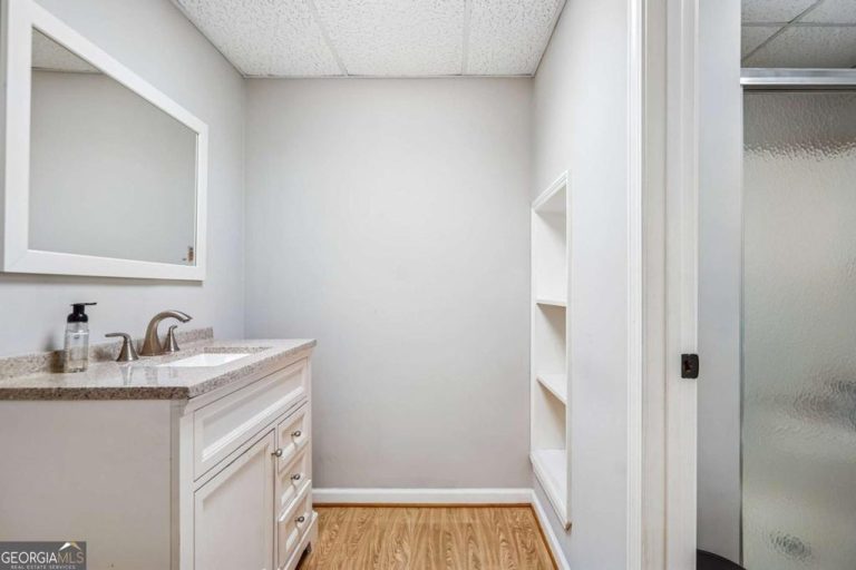4137 Hiram Lithia Springs Road, Powder Springs, GA 30127