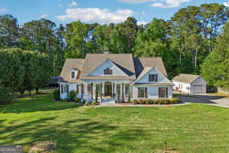 4137 Hiram Lithia Springs Road, Powder Springs, GA 30127